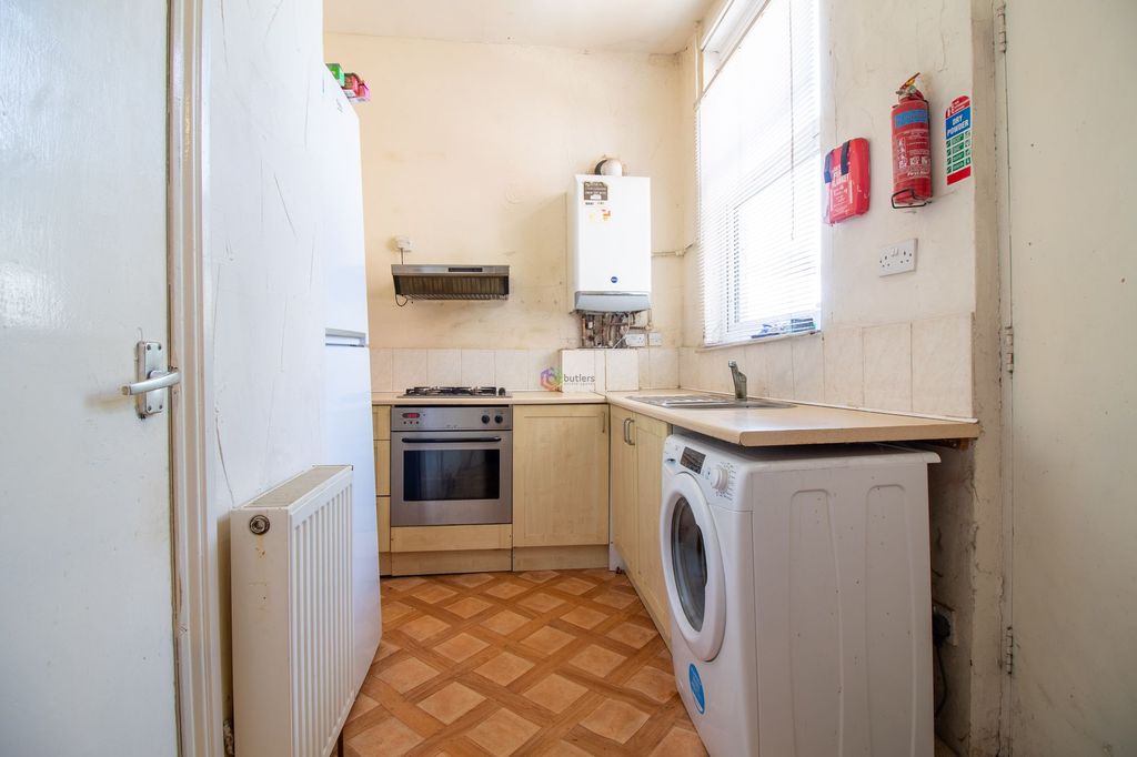 Property photo 2 of 4