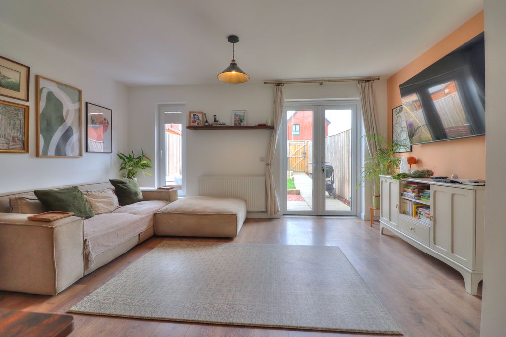 Property photo 3 of 20 Img_6908_09_10