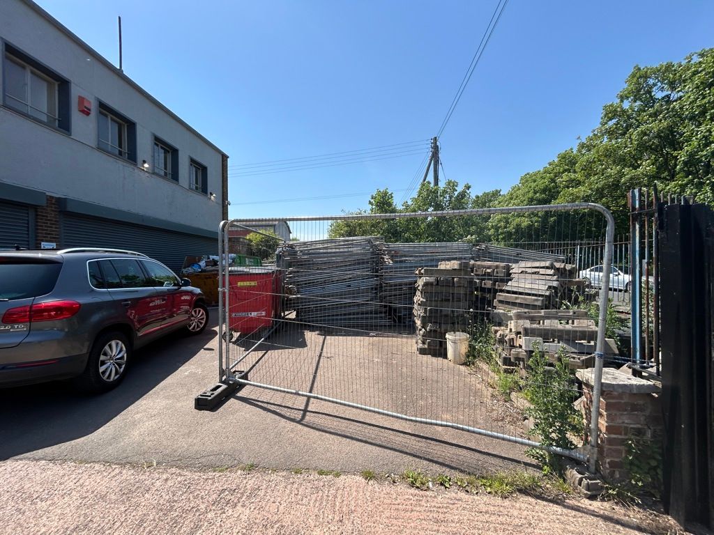 Property photo 2 of 12 Photo 2
