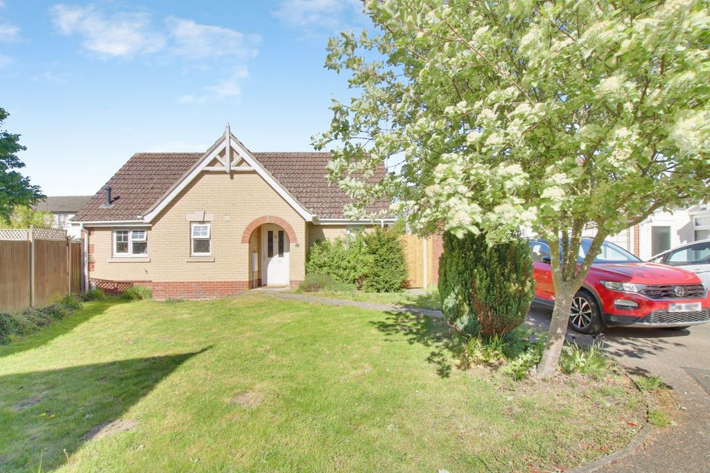 Property photo 1 of 8