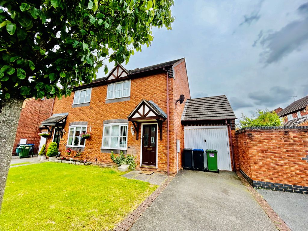 Property photo 1 of 8