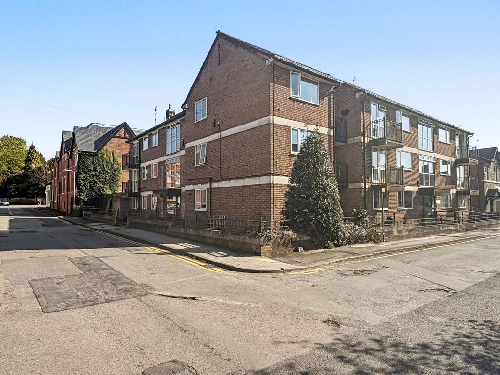 Property photo 1 of 6