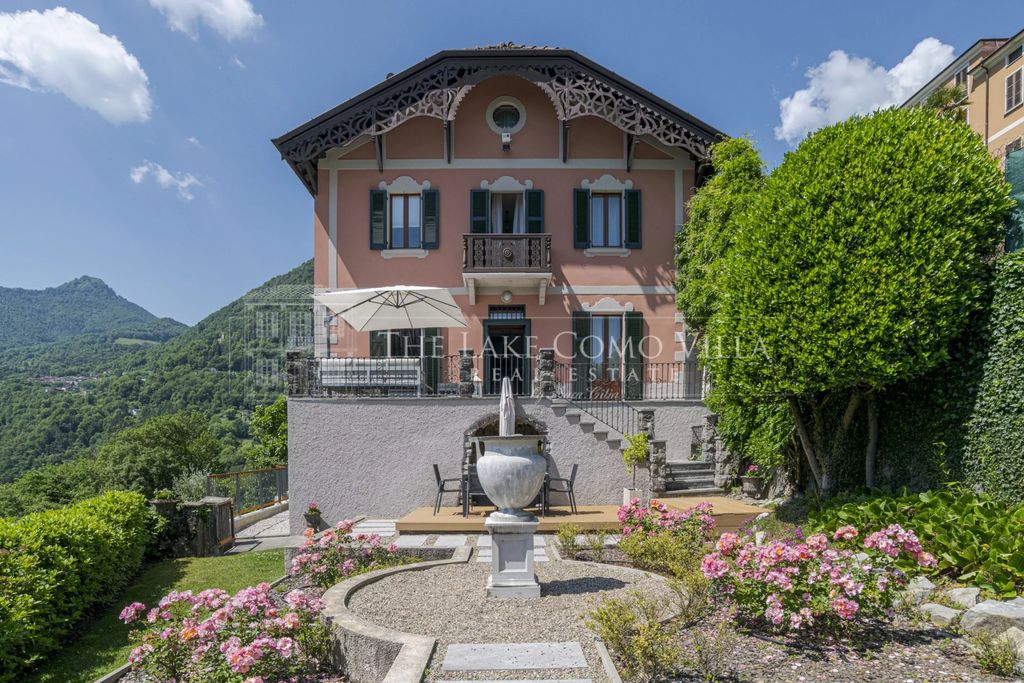 Property photo 1 of 60 Dizzasco The Lake Como Villa- Villa Sandra The Lake Como Villa-Villa Stphan- Via Cesare Poggi