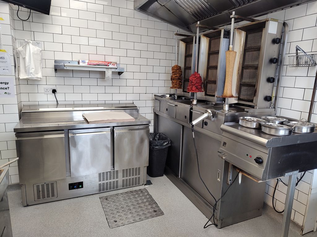 Property photo 1 of 4 Established Chip Shop, Takeaway For Sale In South Birmingham, Â£7K Pw