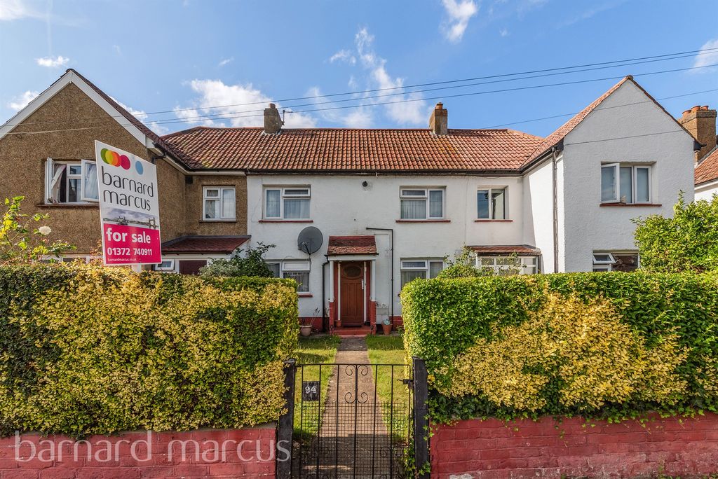 Property photo 1 of 12