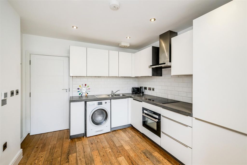 Property photo 3 of 19 43 The Quant Building-2.Jpg