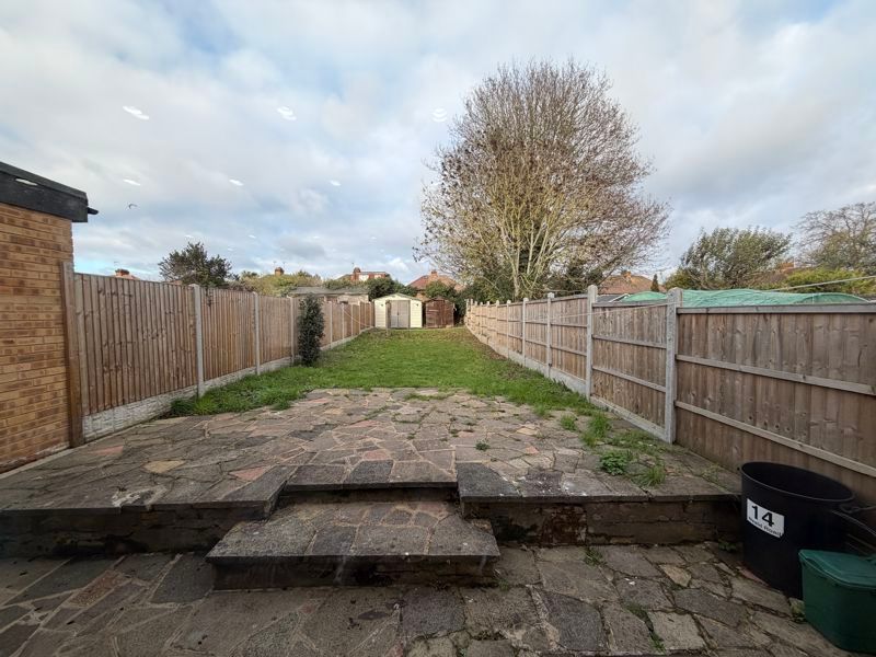 Property photo 3 of 8 Photo 4