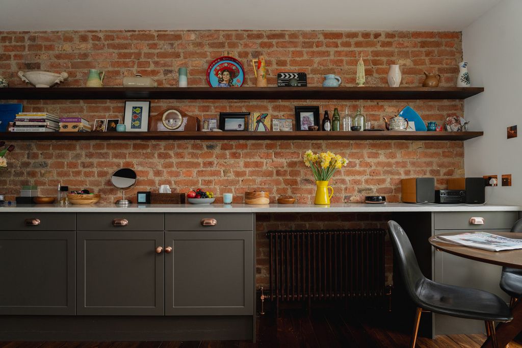 Property photo 3 of 38