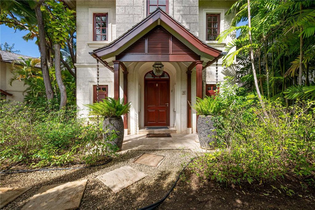Property photo 2 of 23