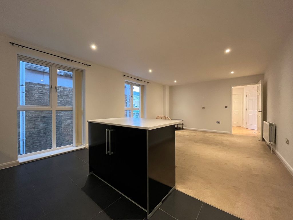 Property photo 3 of 13 Picture No. 48
