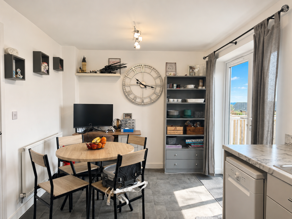 Property photo 3 of 14 Kitchen Diner