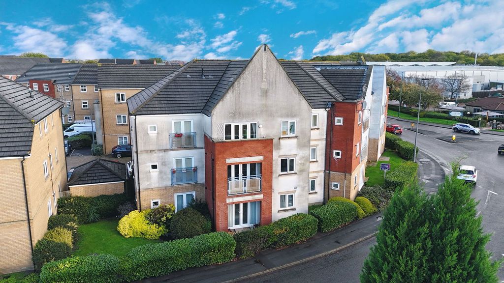 Property photo 1 of 15