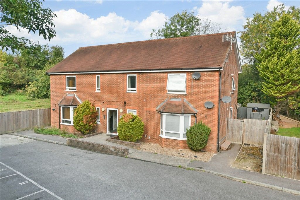 Property photo 1 of 12 External (Web)