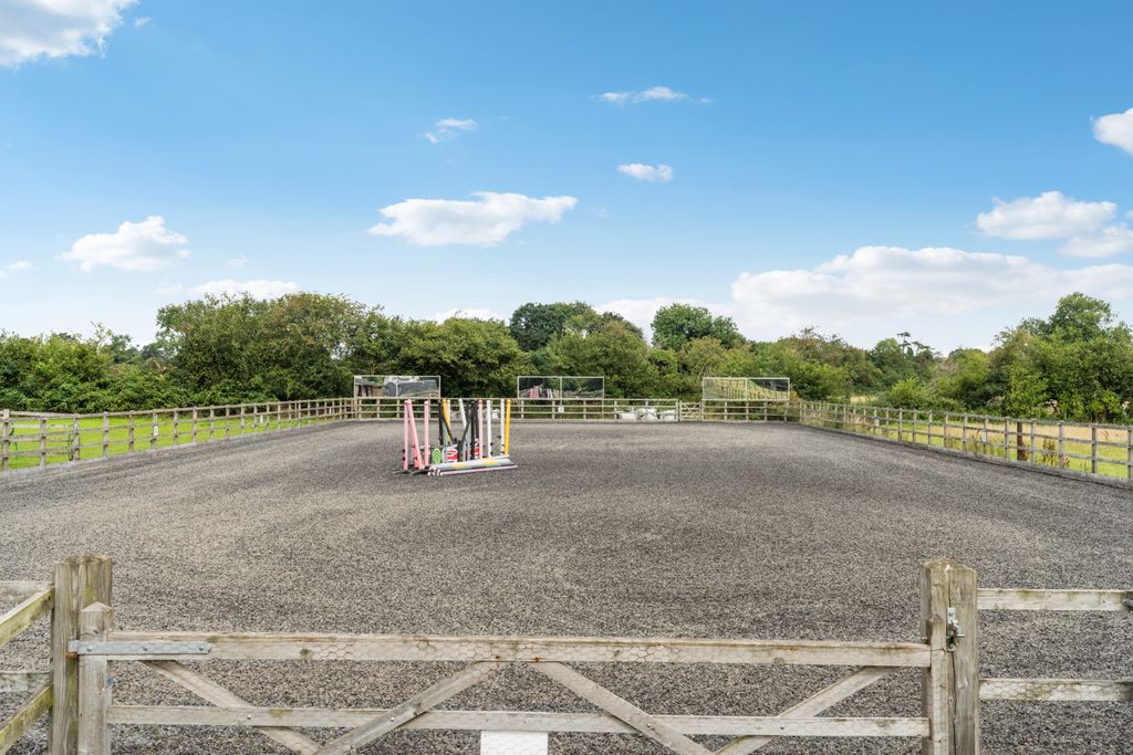 Property photo 2 of 15 Picture No. 15