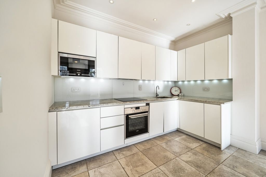 Property photo 3 of 11 1528527 (8)