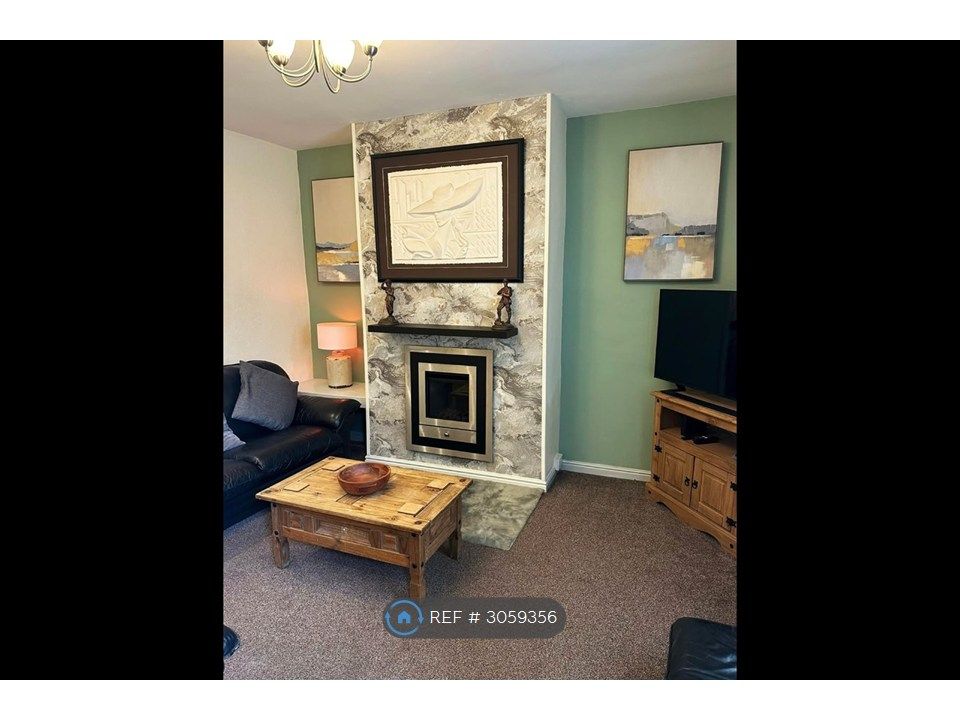 Property photo 2 of 10 Lounge