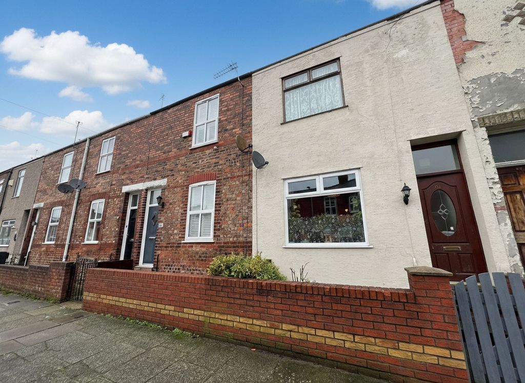 Property photo 2 of 12