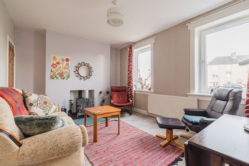 Property photo 2 of 18 Property Image 2