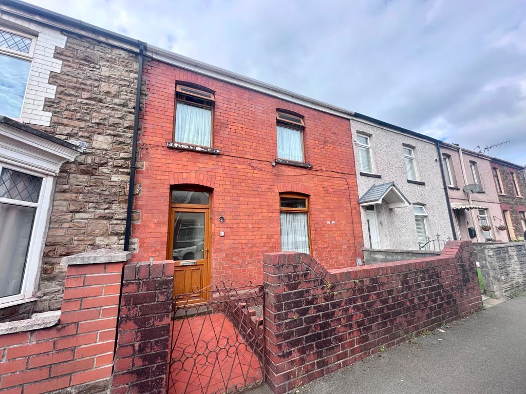 Property photo 1 of 29