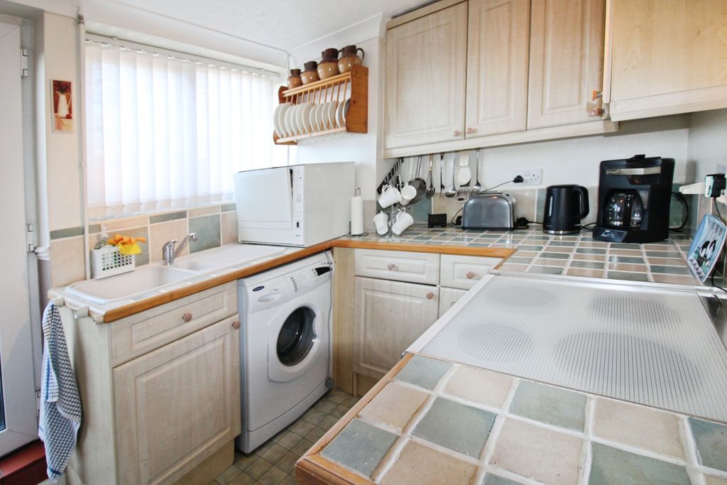 Property photo 2 of 18 Photo #2