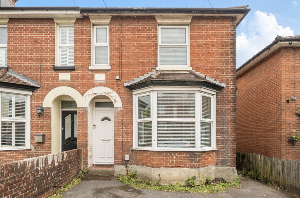 Property photo 1 of 12 1472887-29-6A2c0A...