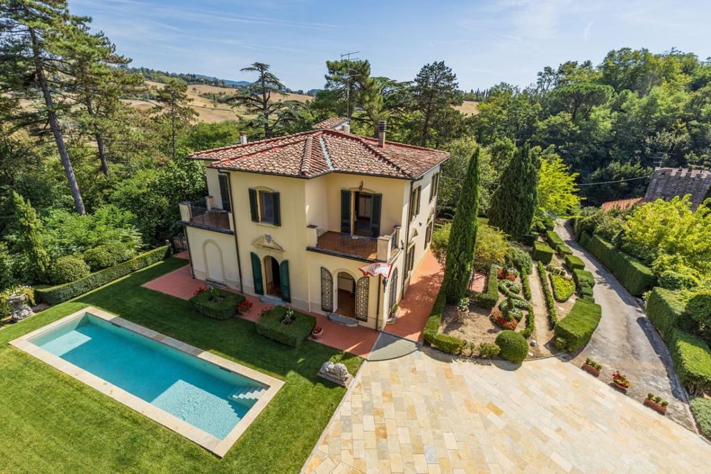 Property photo 2 of 40