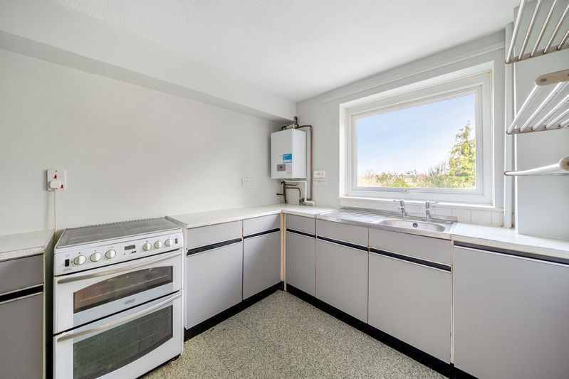 Property photo 3 of 10 Photo 6