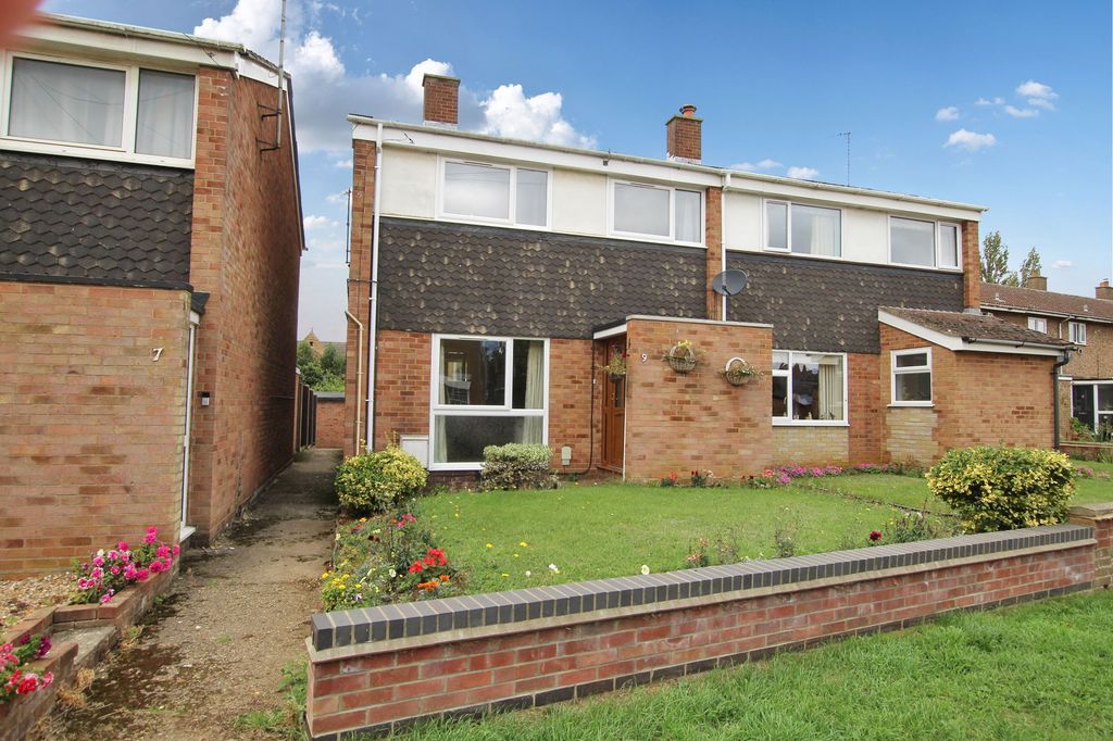 Property photo 1 of 13