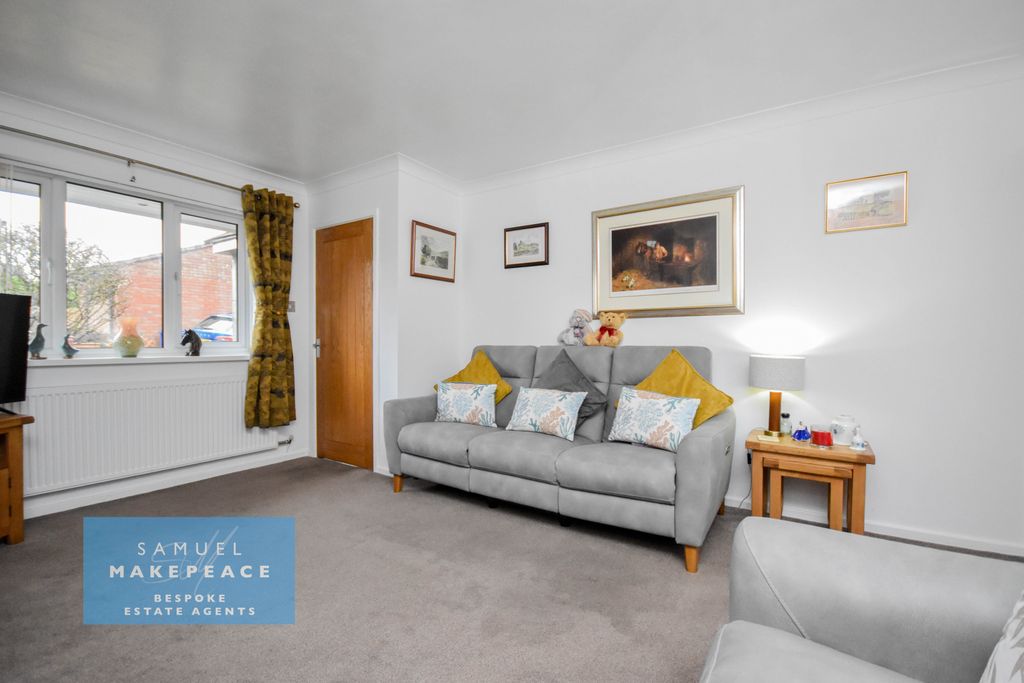 Property photo 3 of 23 Gallery