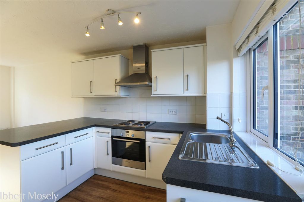 Property photo 2 of 9 19 Kitchen.Jpg