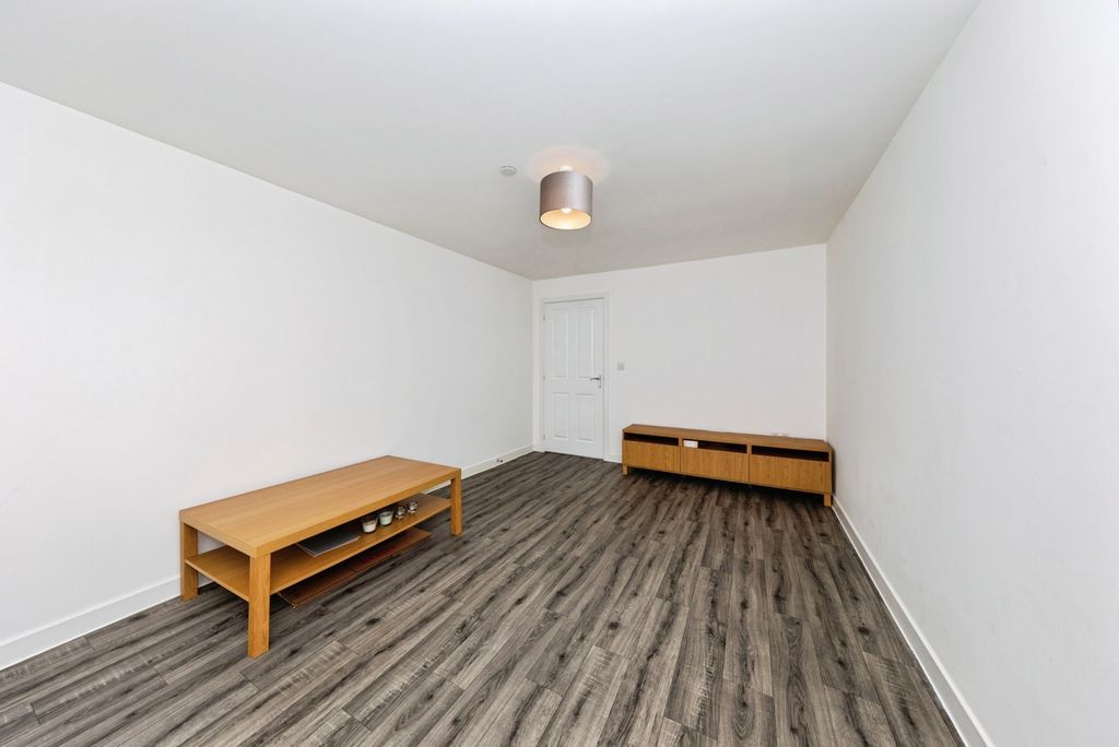 Additional image 4 of 3 bed detached house for saleHeol Y Plas, Carway, Kidwelly, Carmarthenshire SA17