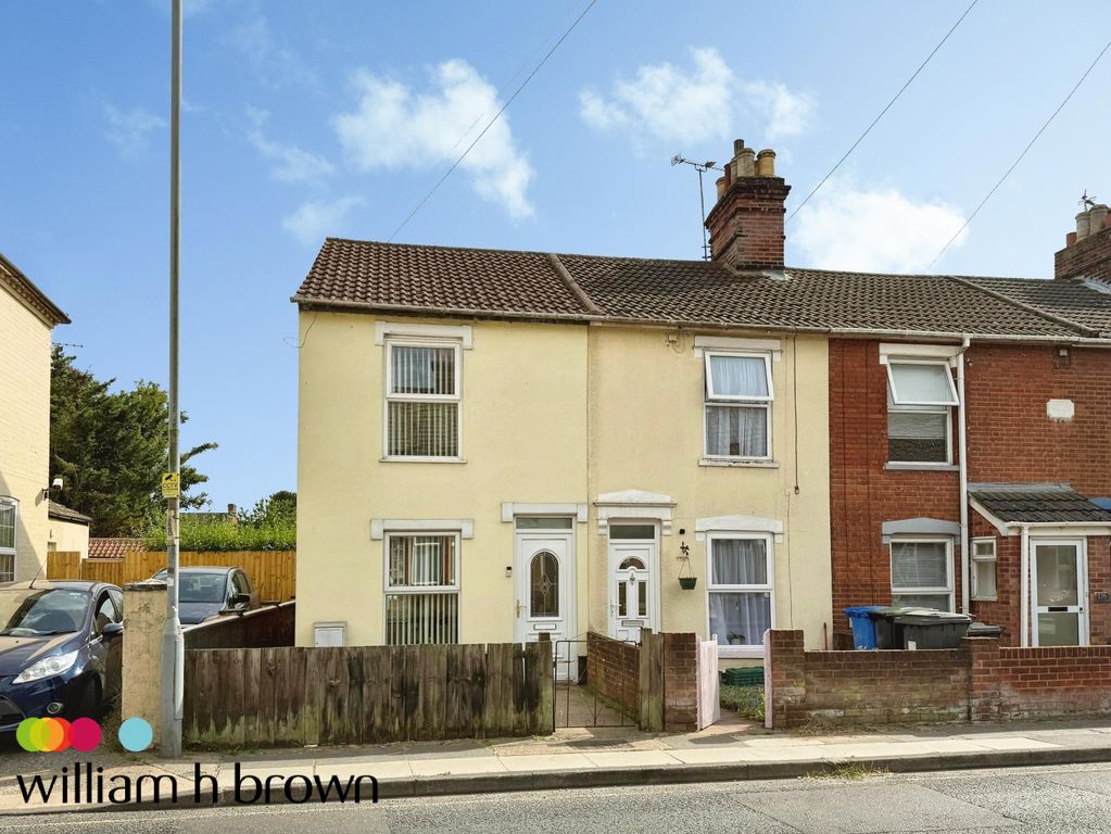Property photo 1 of 11 Front