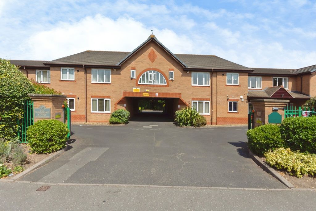 Property photo 1 of 17 Pbox-Img.Jpg