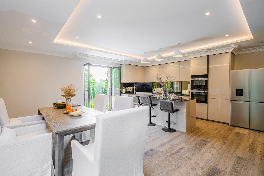 Additional image 4 of 3 bed flat for salePenn Road, Beaconsfield HP9