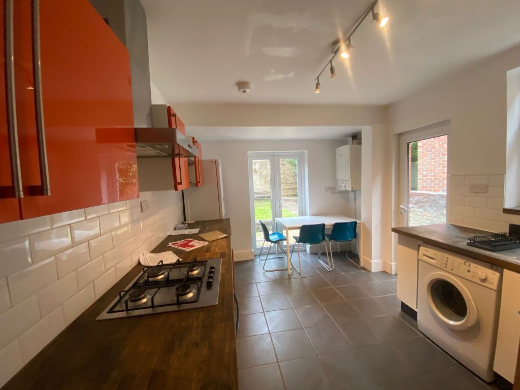 Property photo 2 of 7