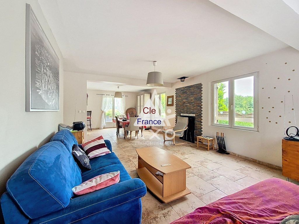 Property photo 3 of 15