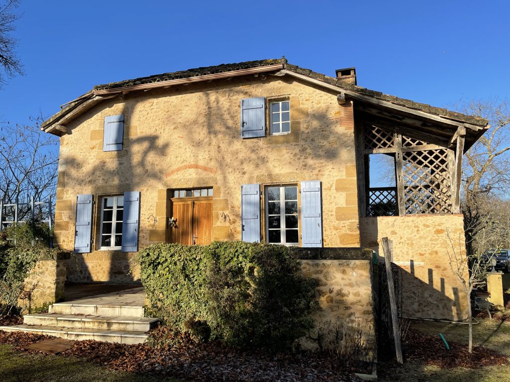 Property photo 1 of 23 Main Exterior View
