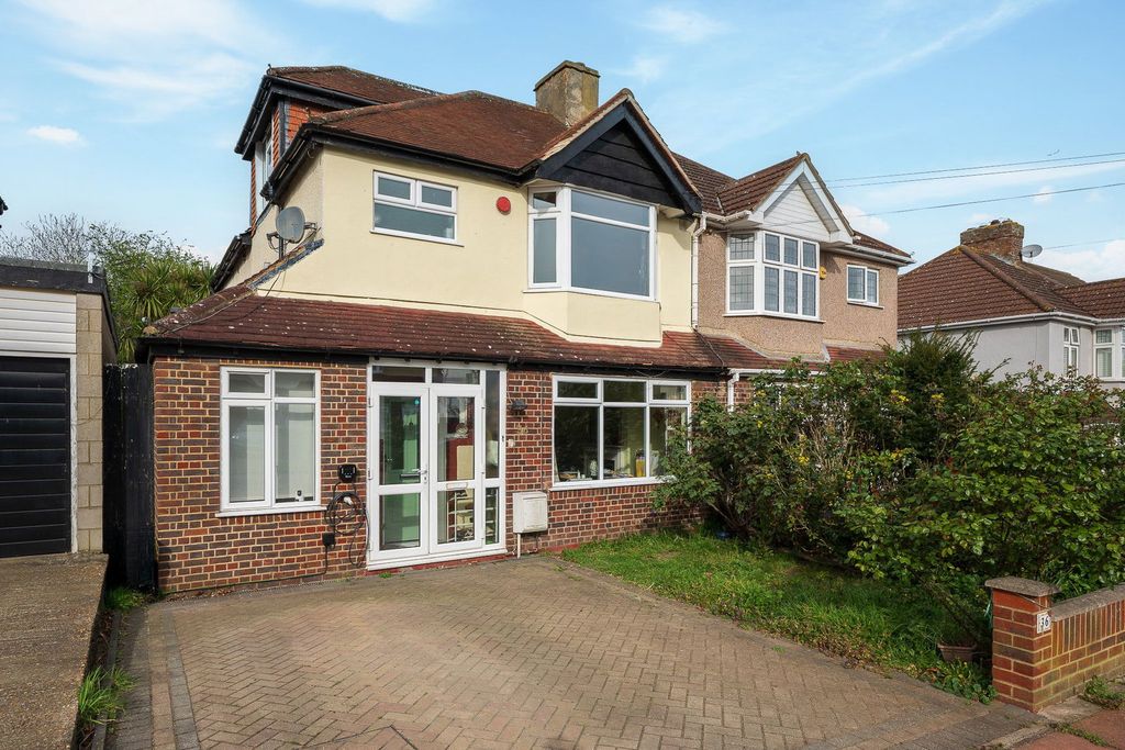 Property photo 1 of 21