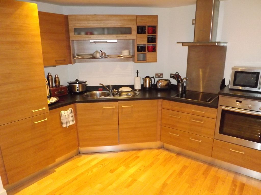 Property photo 3 of 6