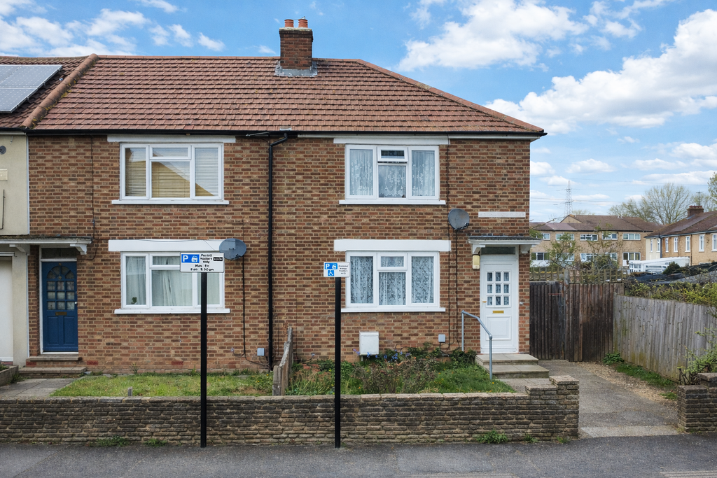 Property photo 1 of 17