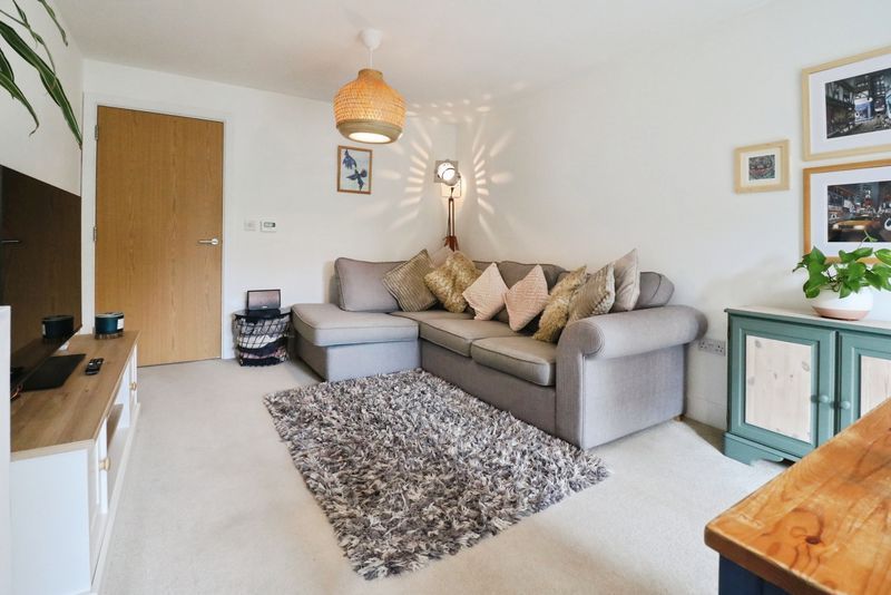 Property photo 3 of 18 Photo 2