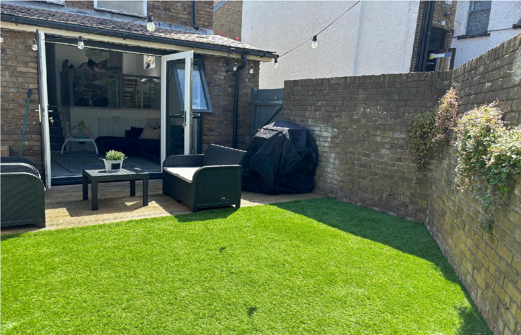 Property photo 3 of 16