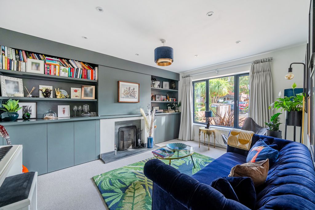 Property photo 3 of 19 1516996-24-1A090F...