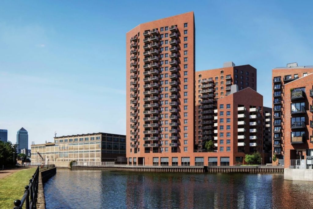 Property photo 2 of 10