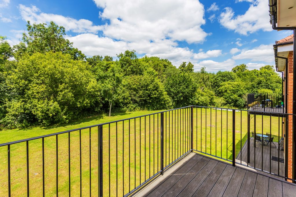 Property photo 1 of 24 Balcony 1.Jpg