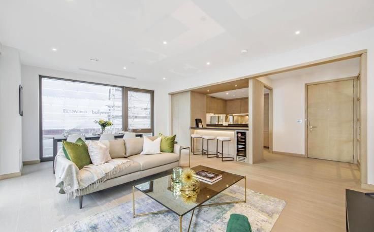 Property photo 2 of 6 S