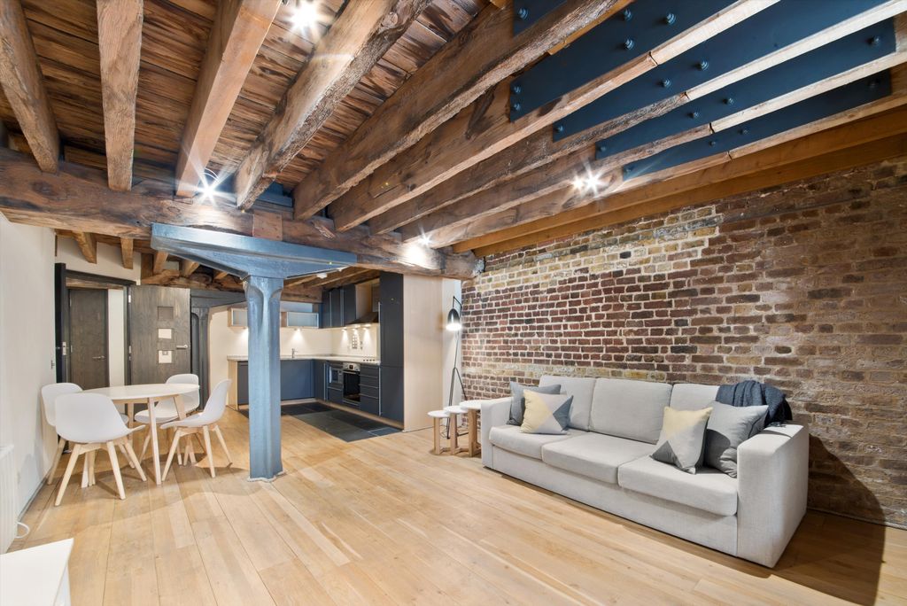 Property photo 1 of 12 Image