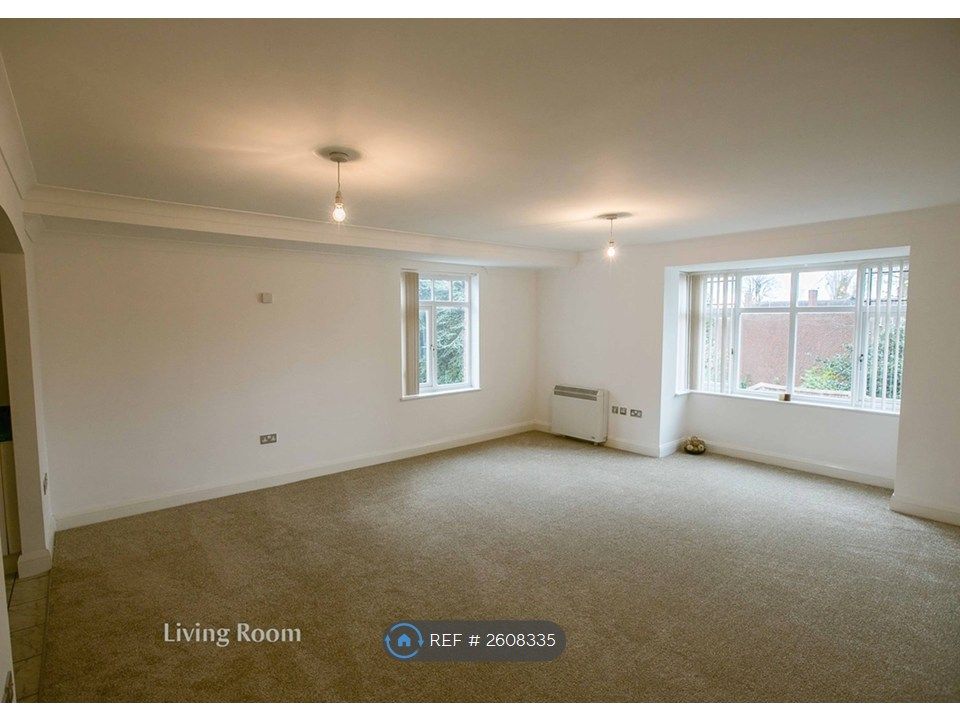 Property photo 3 of 22 Living Room