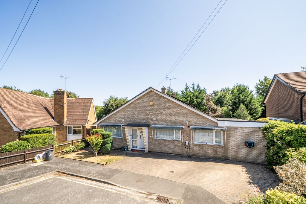 Property photo 1 of 19