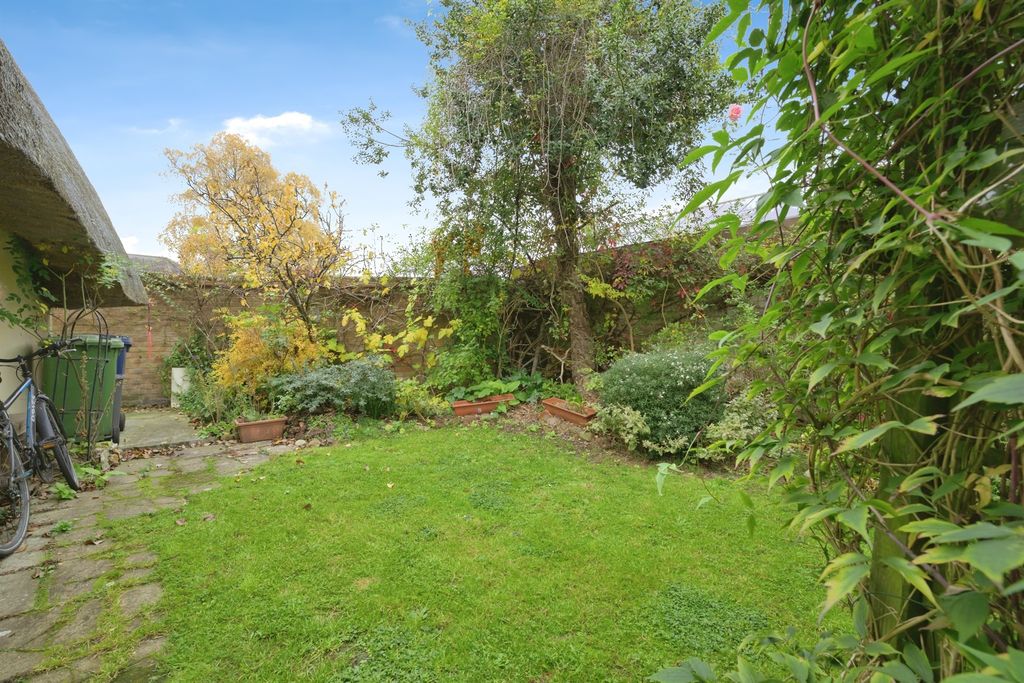 Property photo 3 of 13